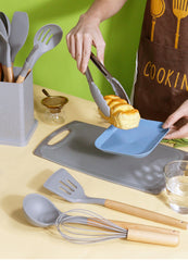 19 Piece Silicone Kitchenware Set Pot Shovel Soup Spoon Knife