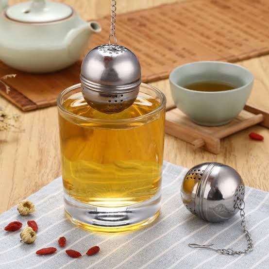 Spice Herb Tea and Seasoning Filter Ball with Hanging Hook - Silver