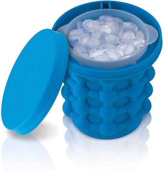 Silicone Ice Cube Bucket Ice Maker Bucket for Home Parties and Picnic Silicone Ice Ball Maker Set of 1 (Blue)